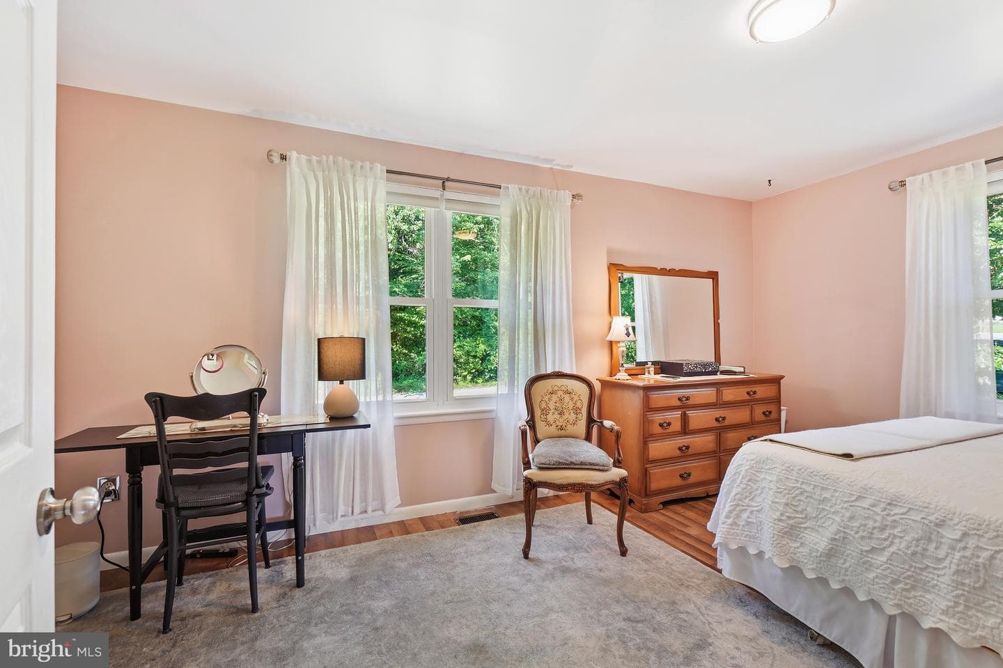 1721 Willis photo 16