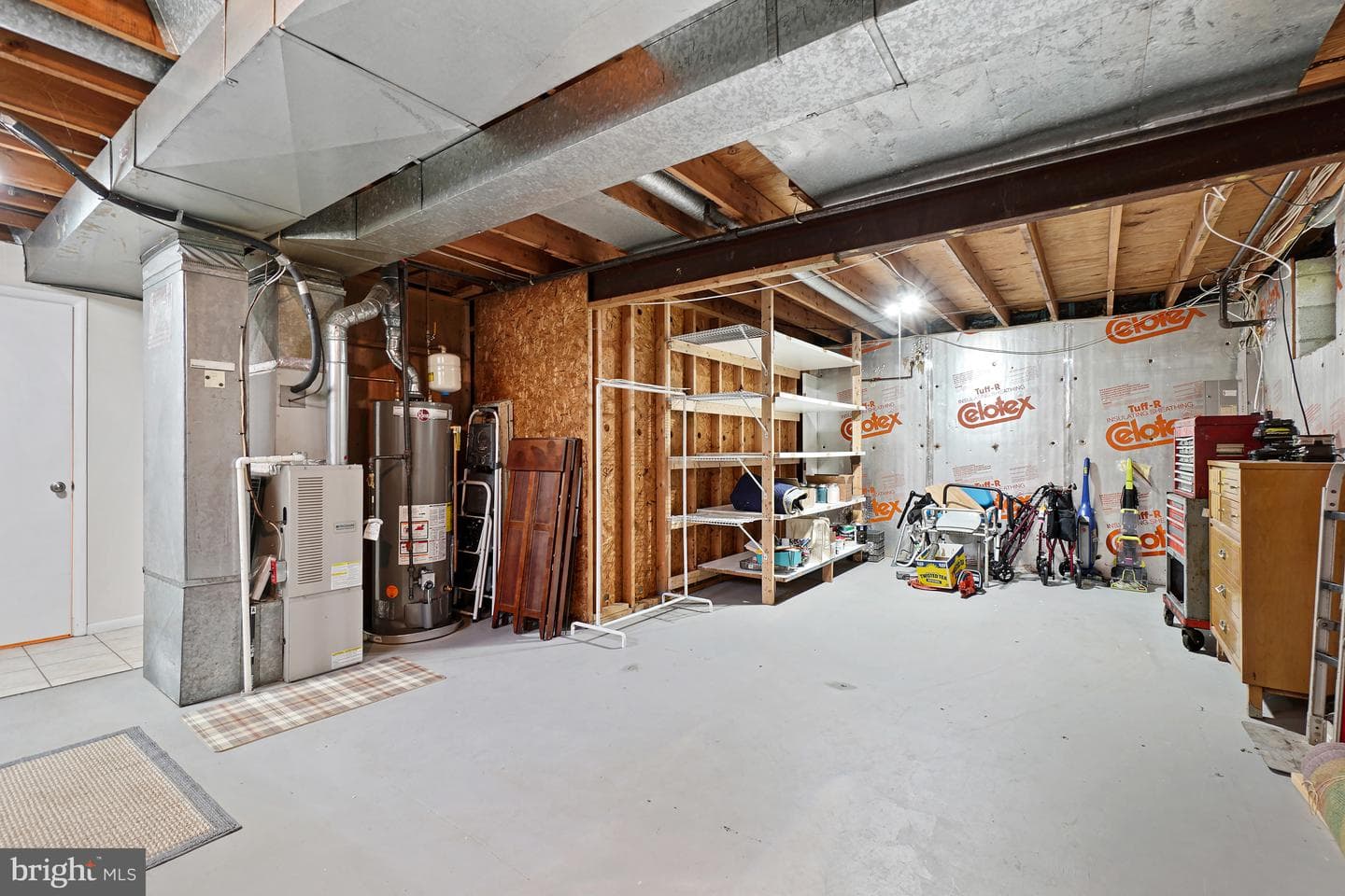 1721 Willis photo 25