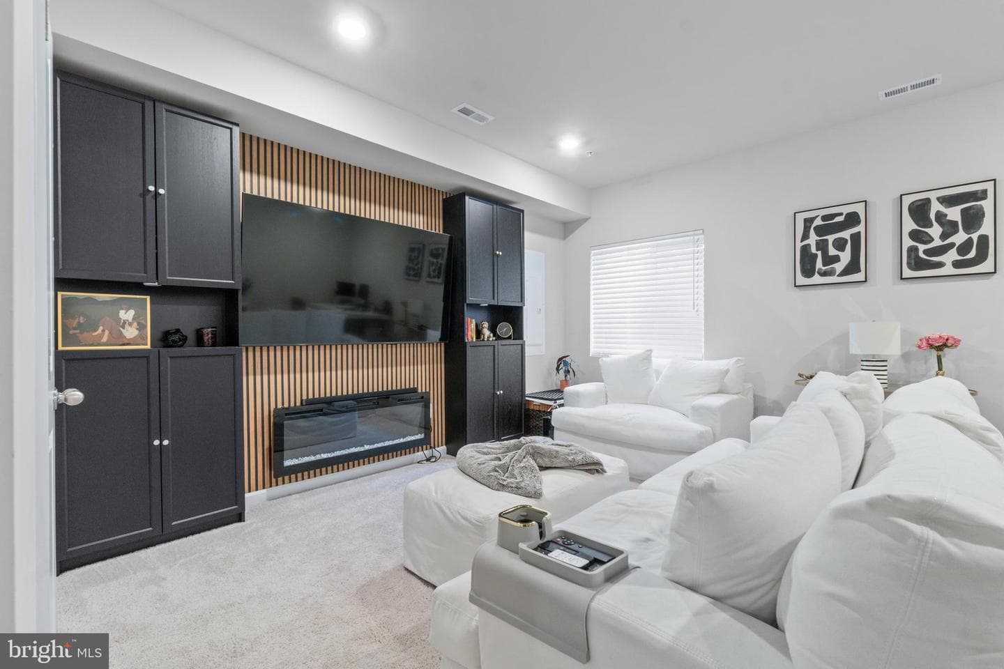 611 Ladywell Street photo 39