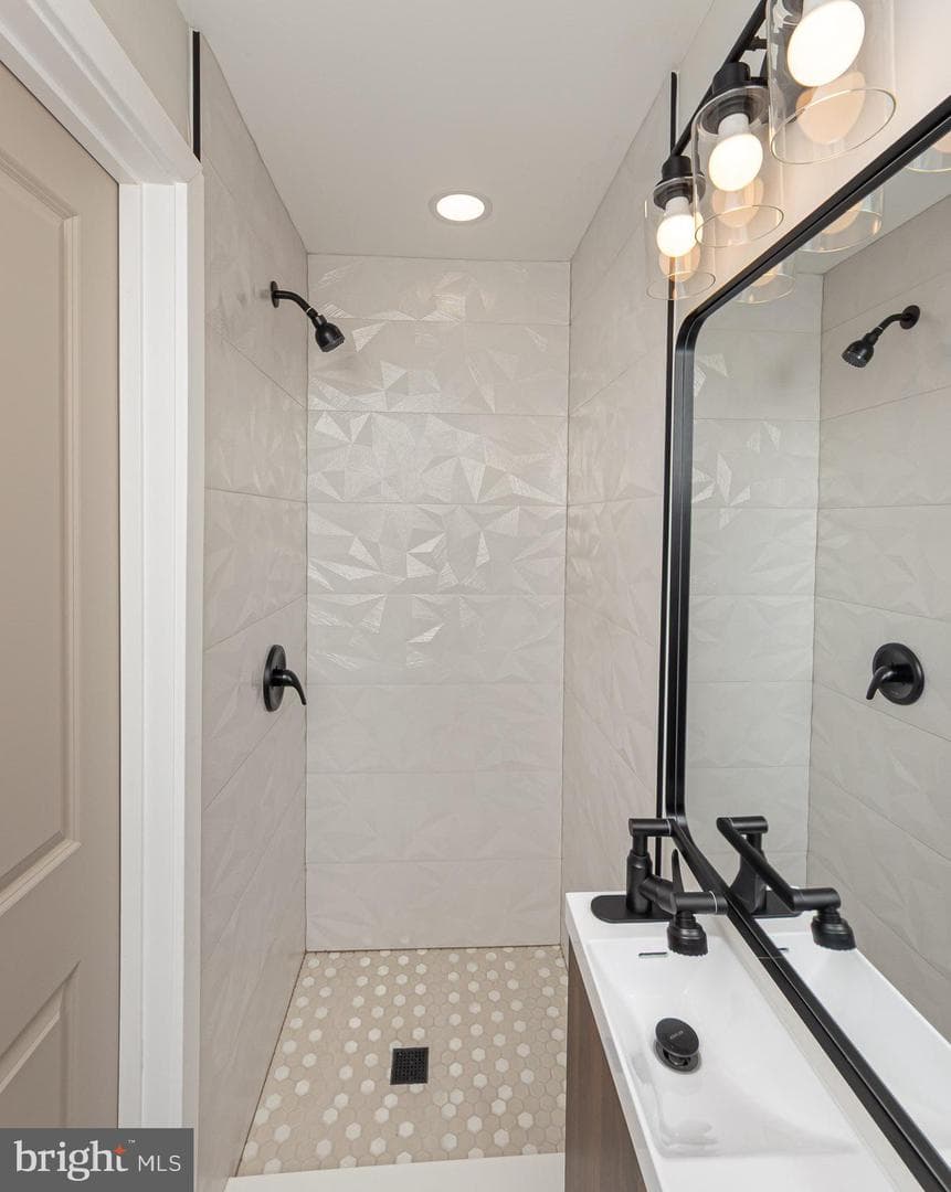 4134 Slater Avenue photo 23