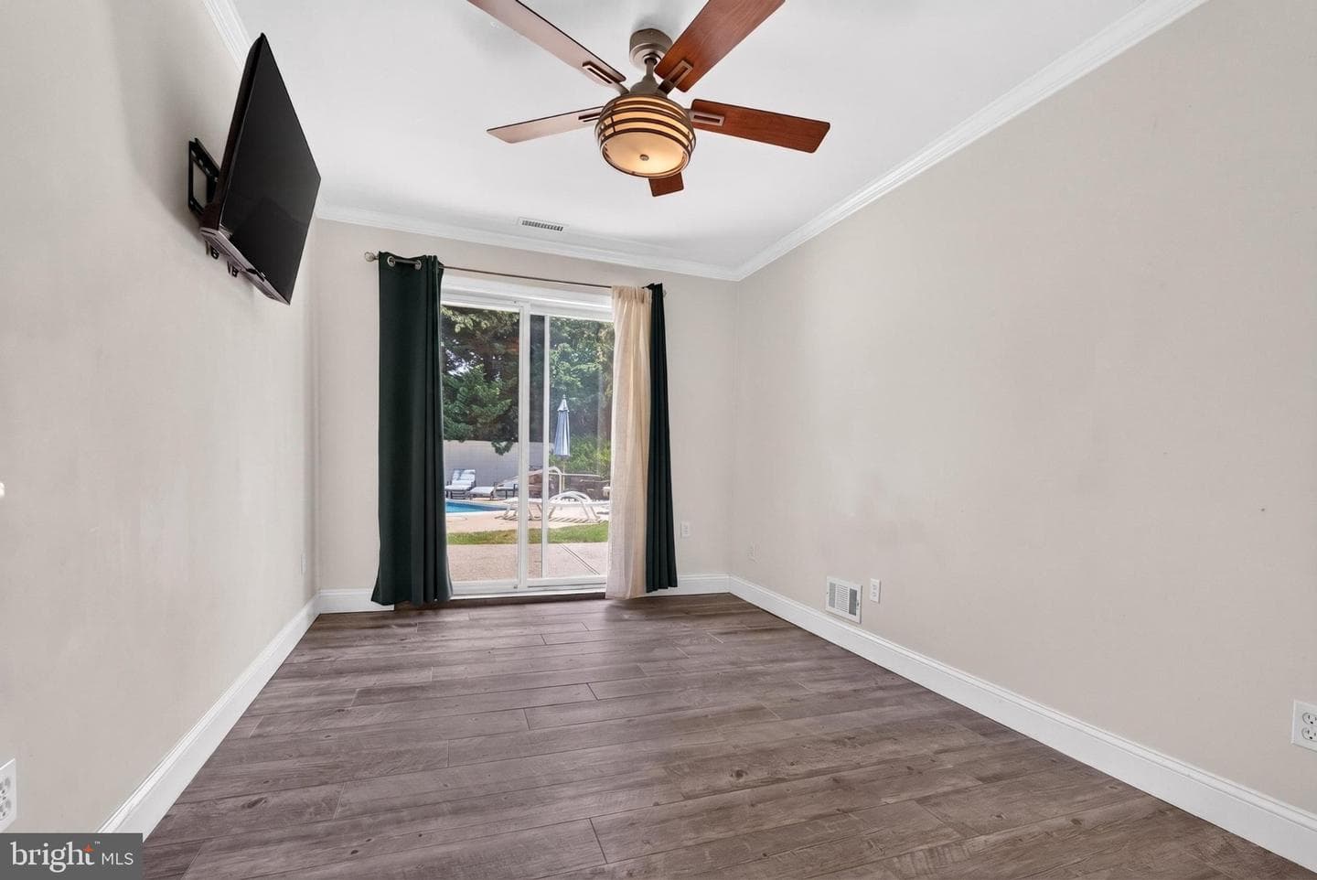 2858 Lodge Farm Road photo 14