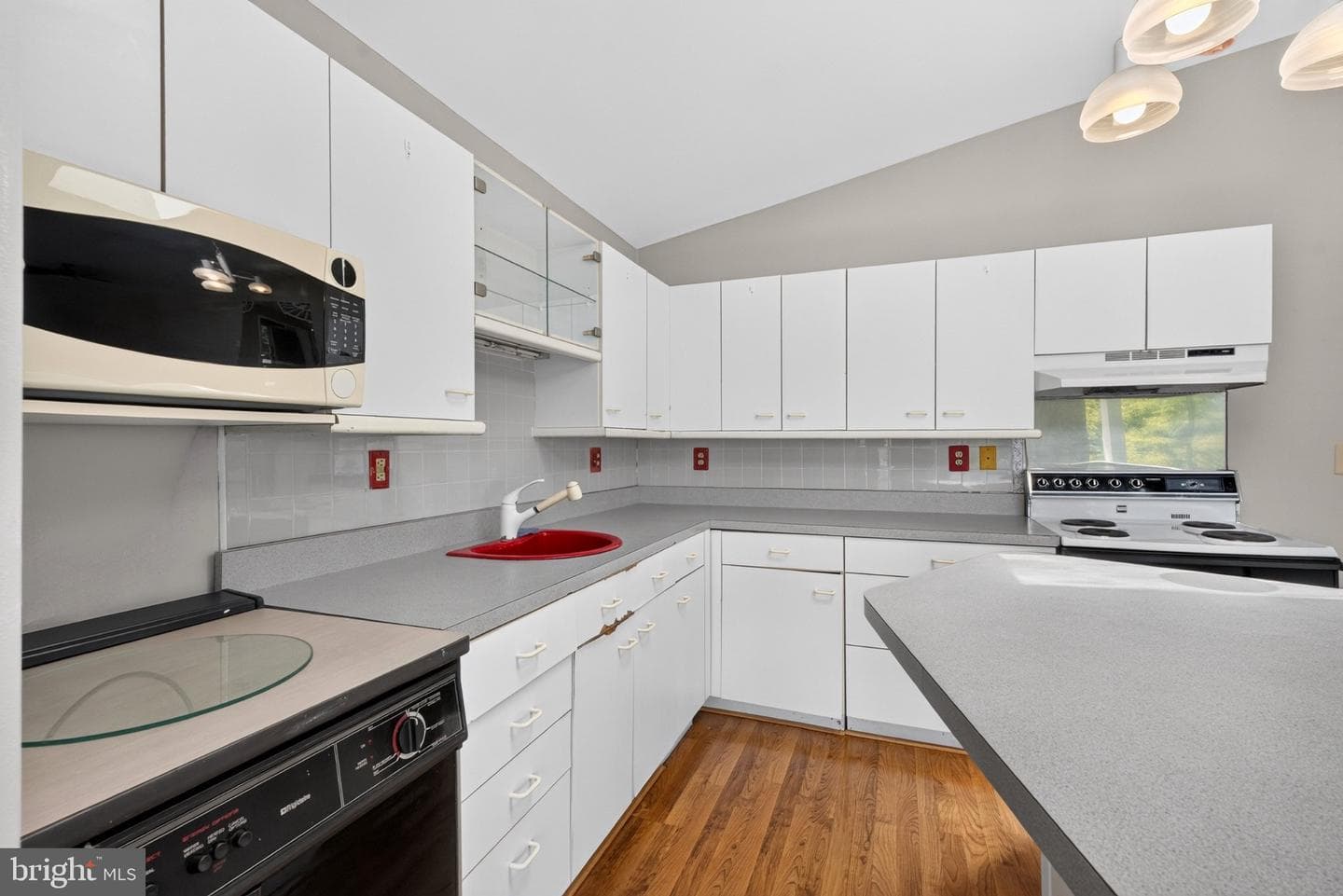 2858 Lodge Farm Road photo 31