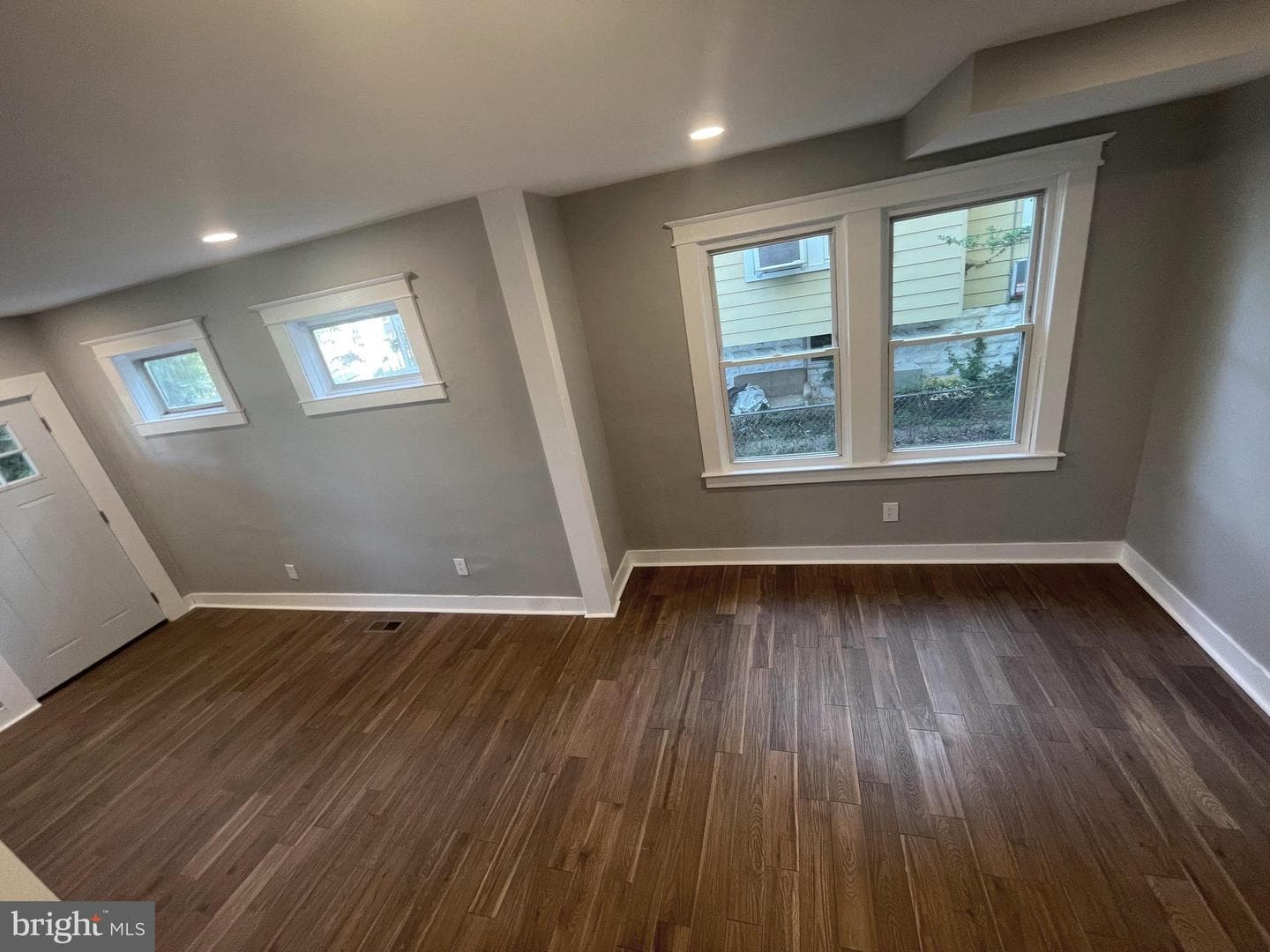 416 Walcott Road photo 17