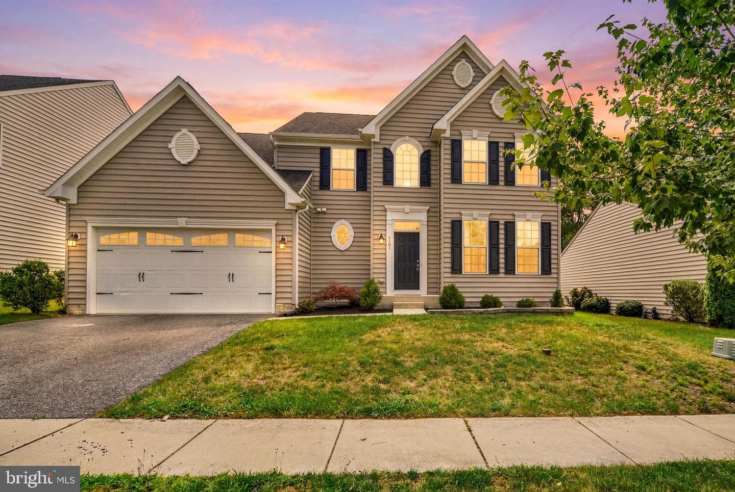 5707 Fieldcrest Drive photo 3