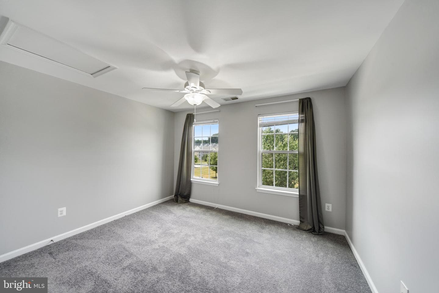 5707 Fieldcrest Drive photo 39