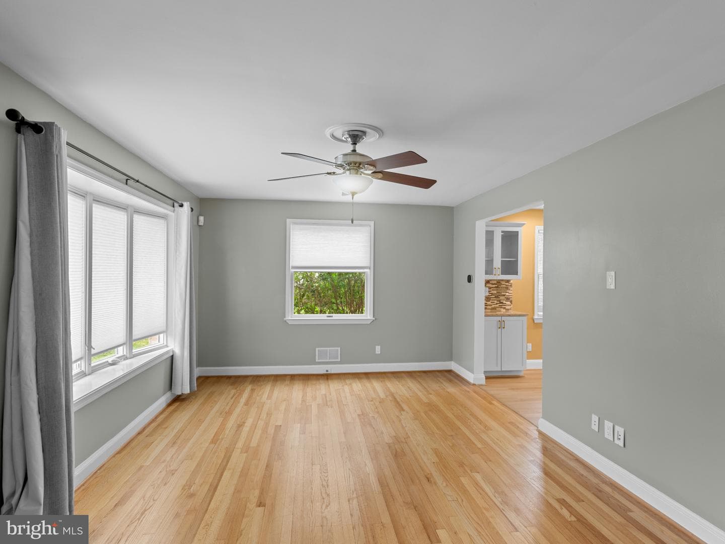 2109 Arlonne Drive photo 12