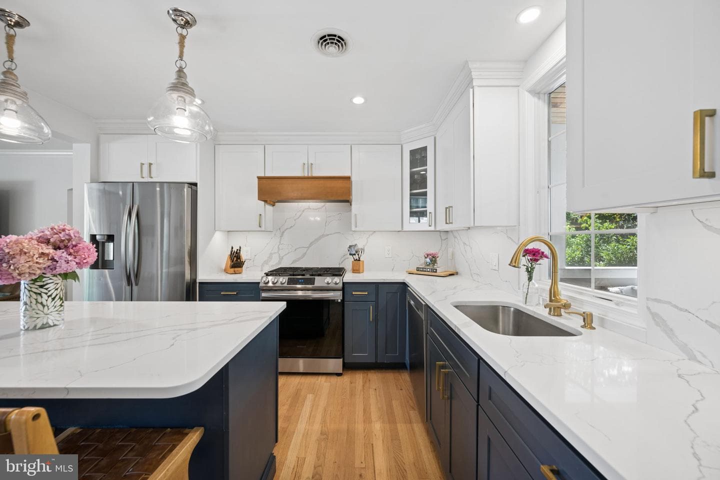 2015 Devere Lane photo 12