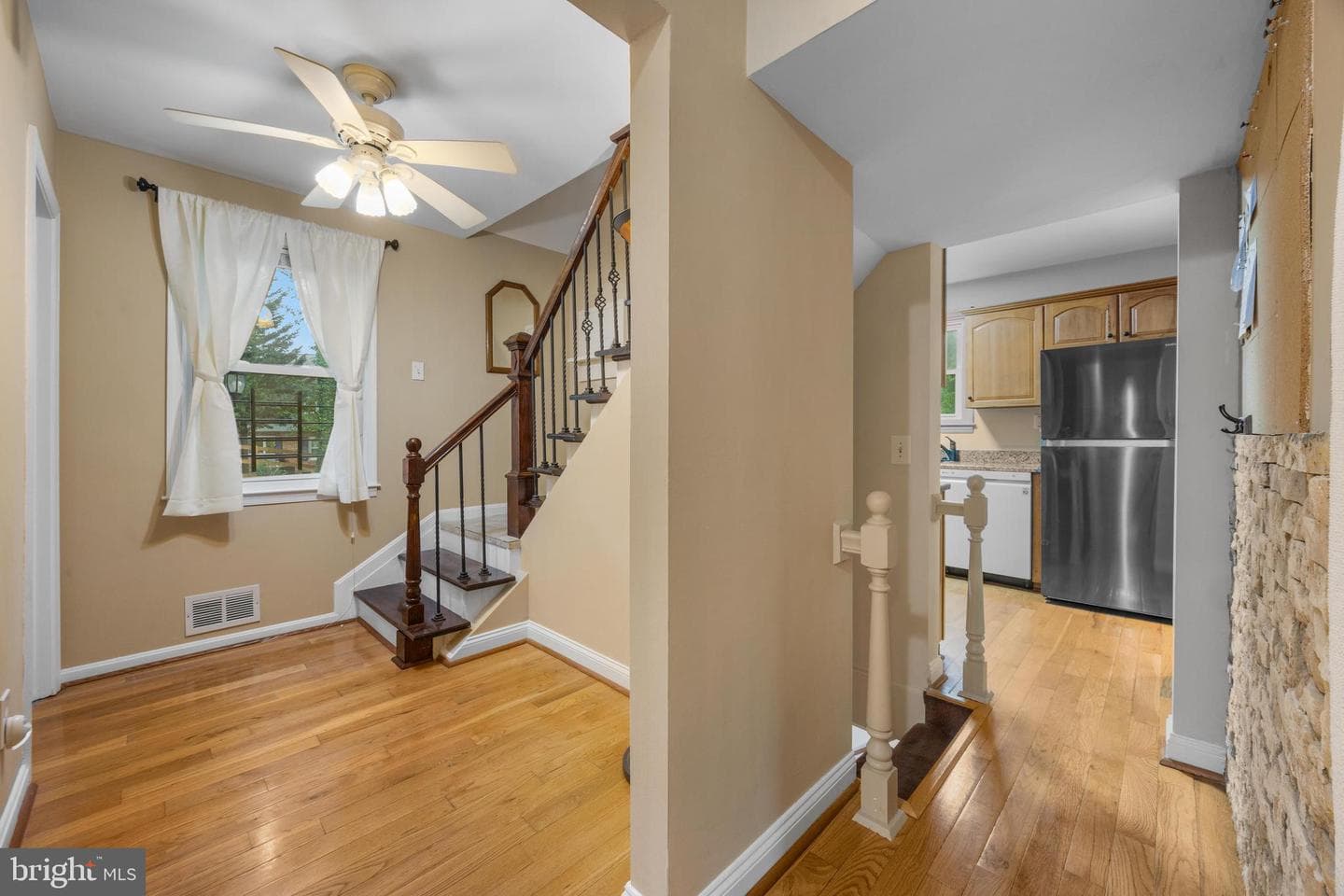 5125 Viaduct Road photo 16