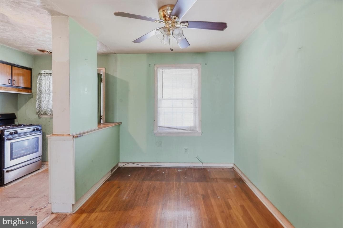 930 Dalton Avenue photo 9