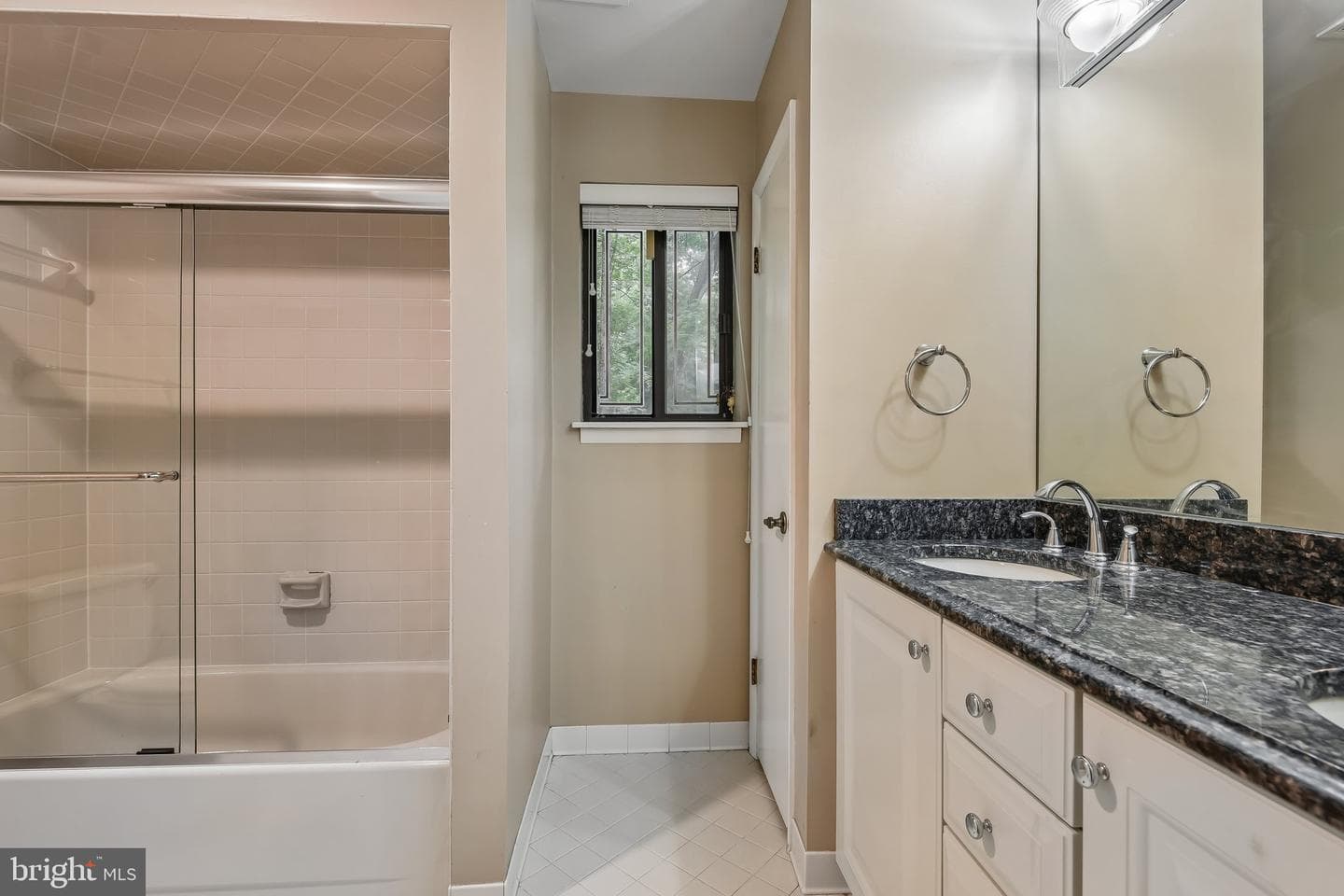 11112 Valley Heights Drive photo 24