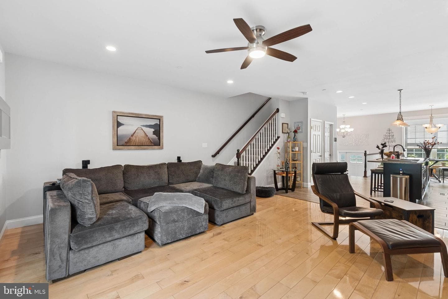 6 Kirkwyn Court photo 4