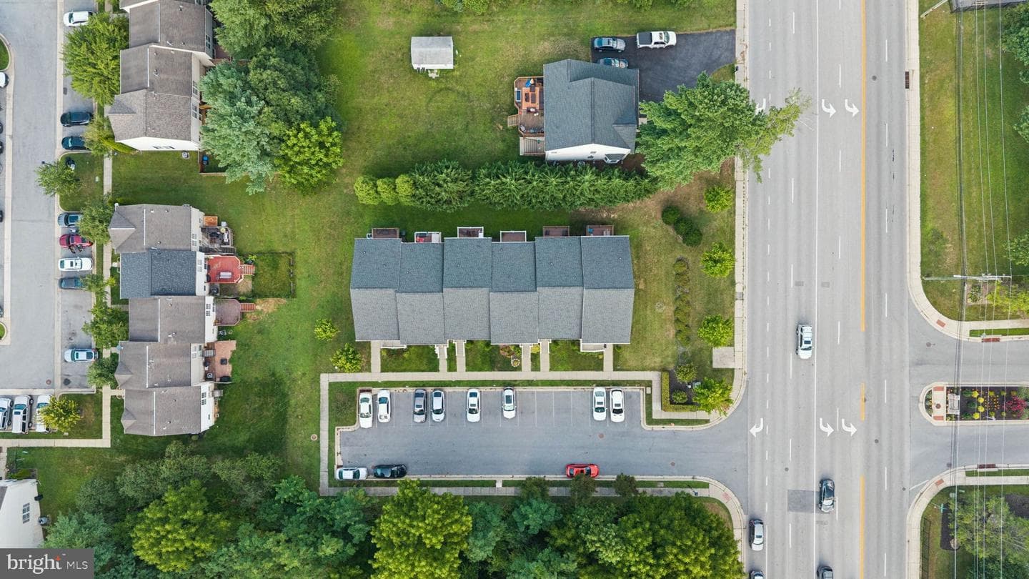 6 Kirkwyn Court photo 45