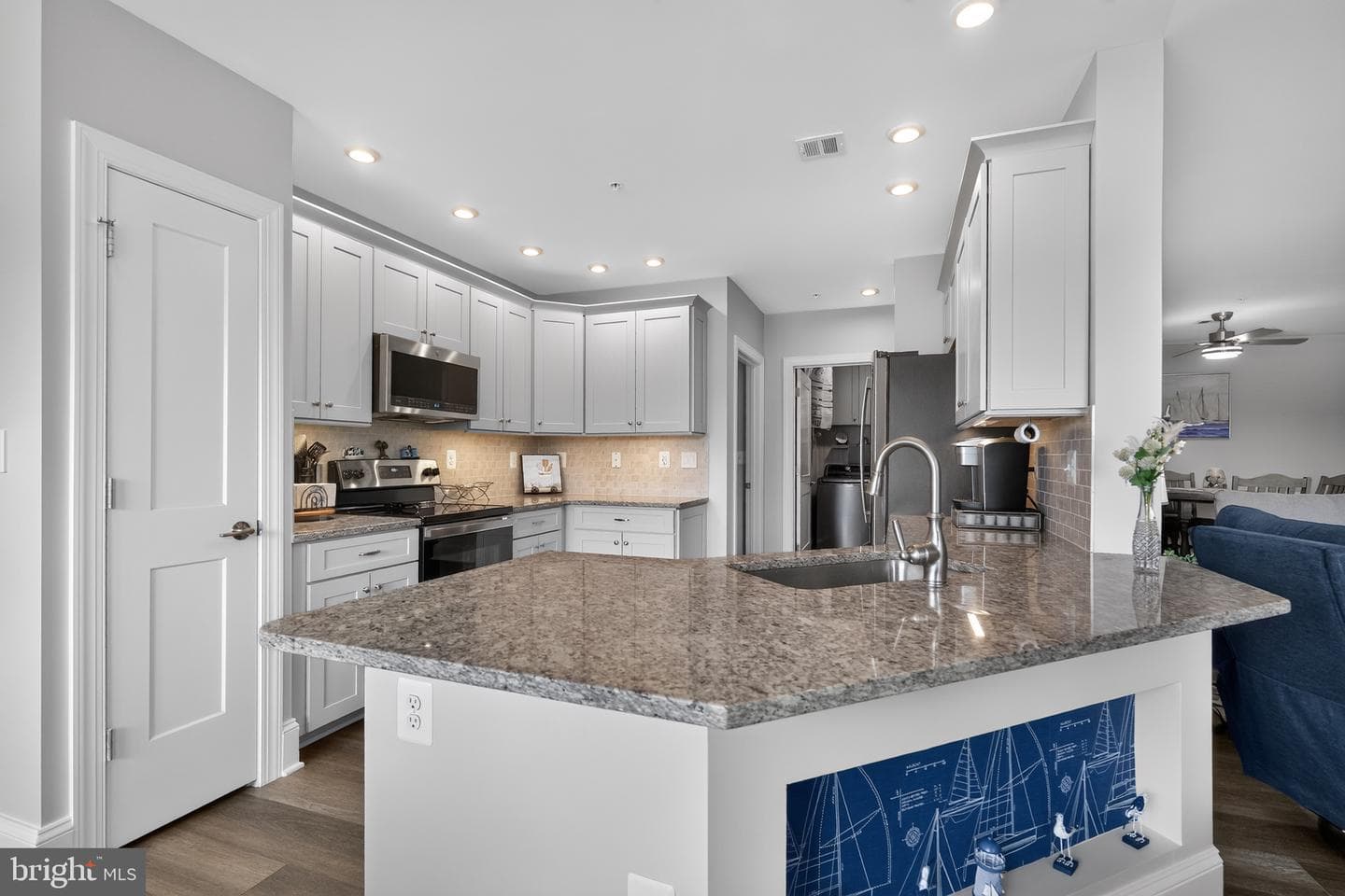 1414 Burke Road #109 photo 15