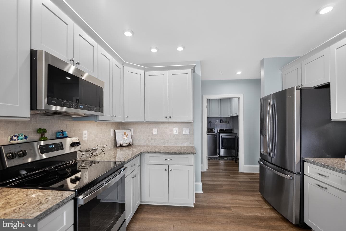1414 Burke Road #109 photo 18