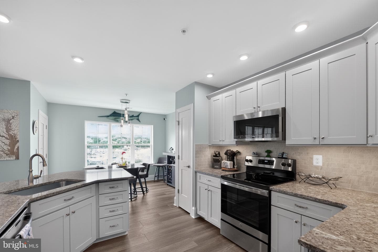 1414 Burke Road #109 photo 21