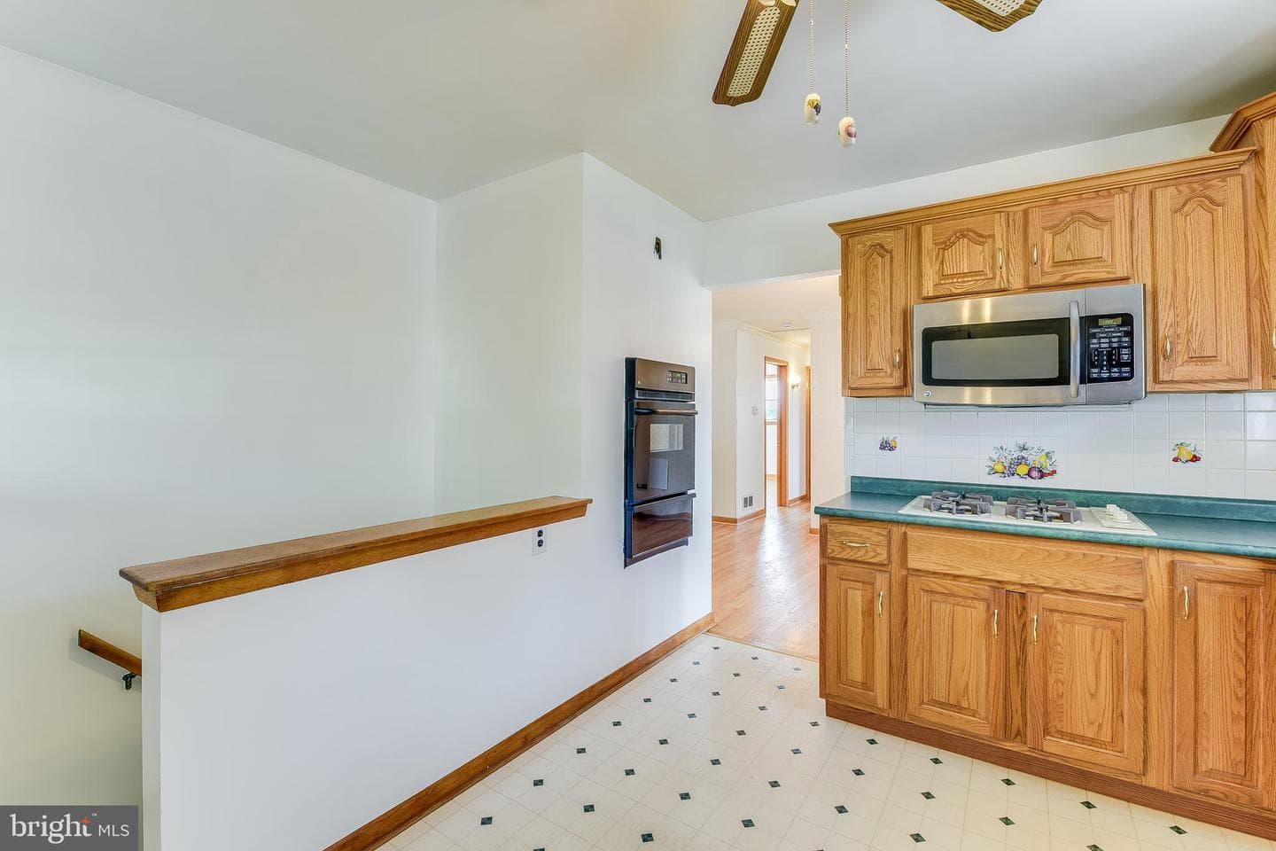 1528 Neighbors Avenue photo 13