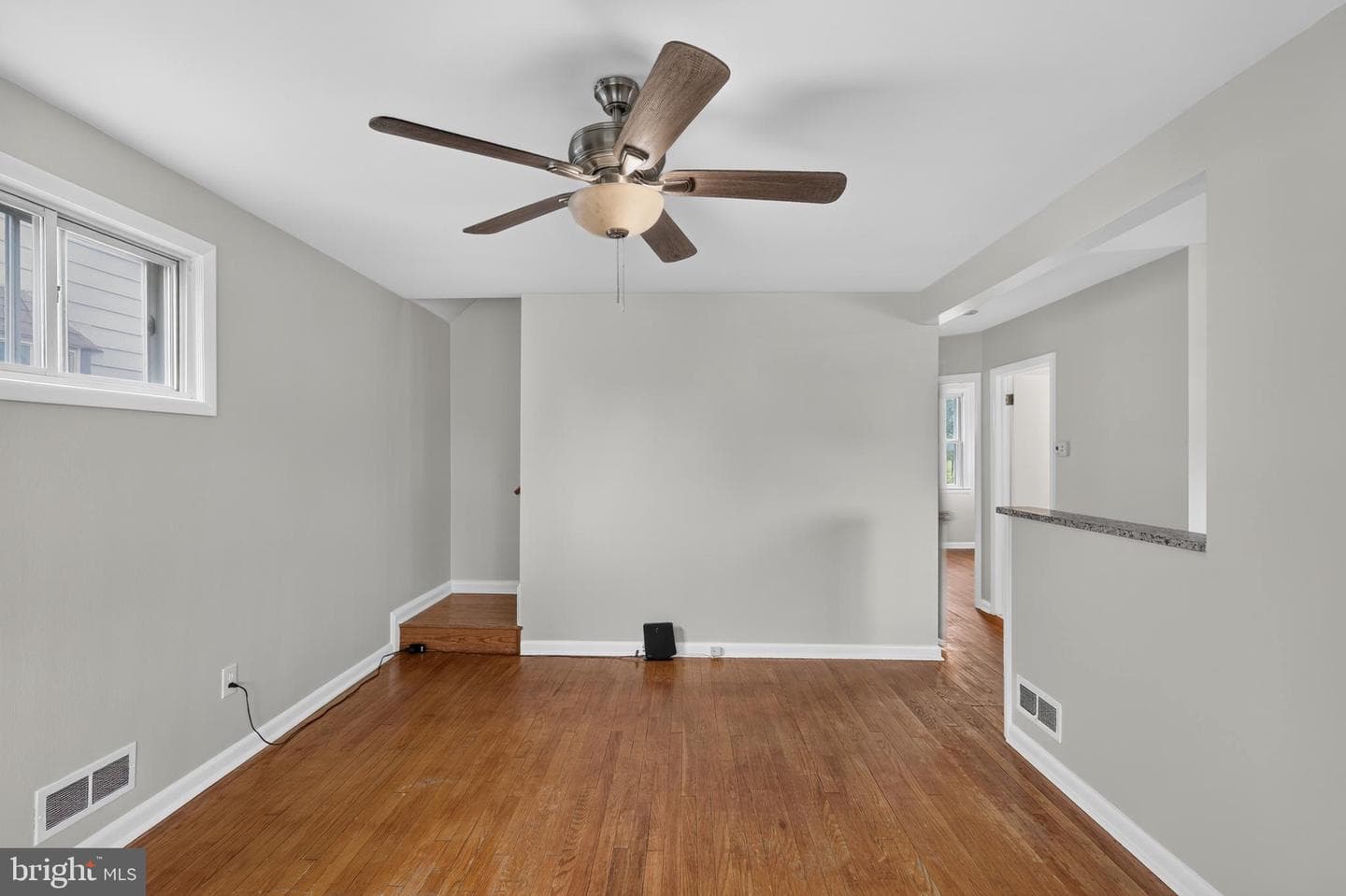 3016 5th Avenue photo 13