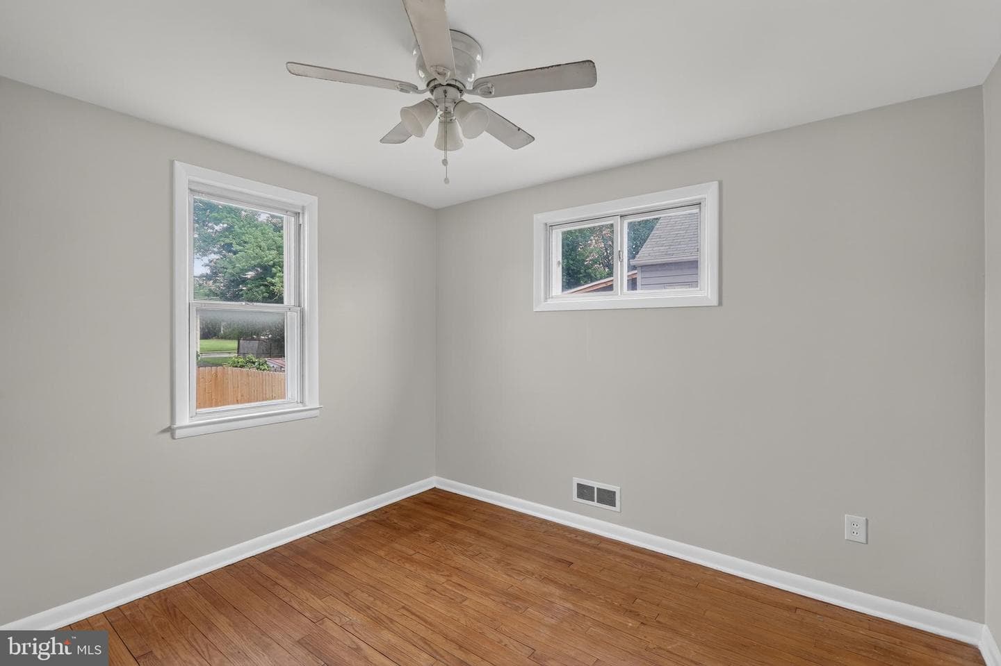 3016 5th Avenue photo 17