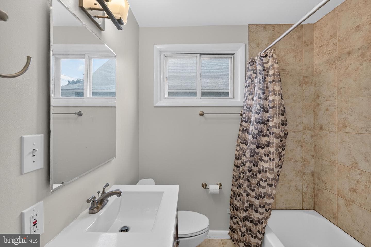 3016 5th Avenue photo 24