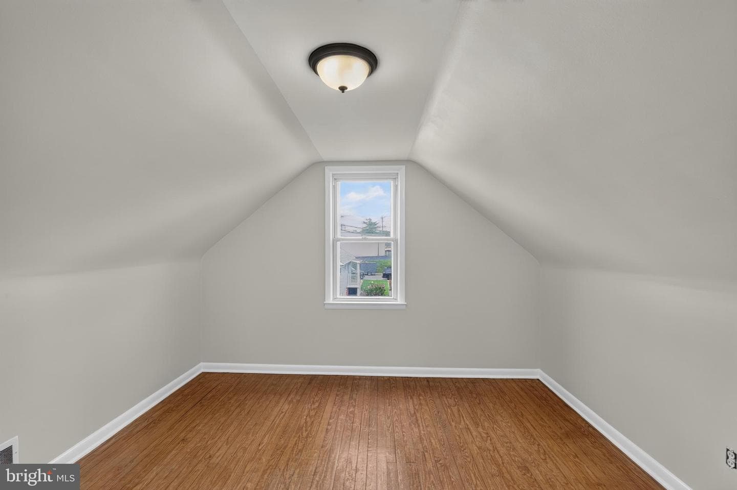 3016 5th Avenue photo 27