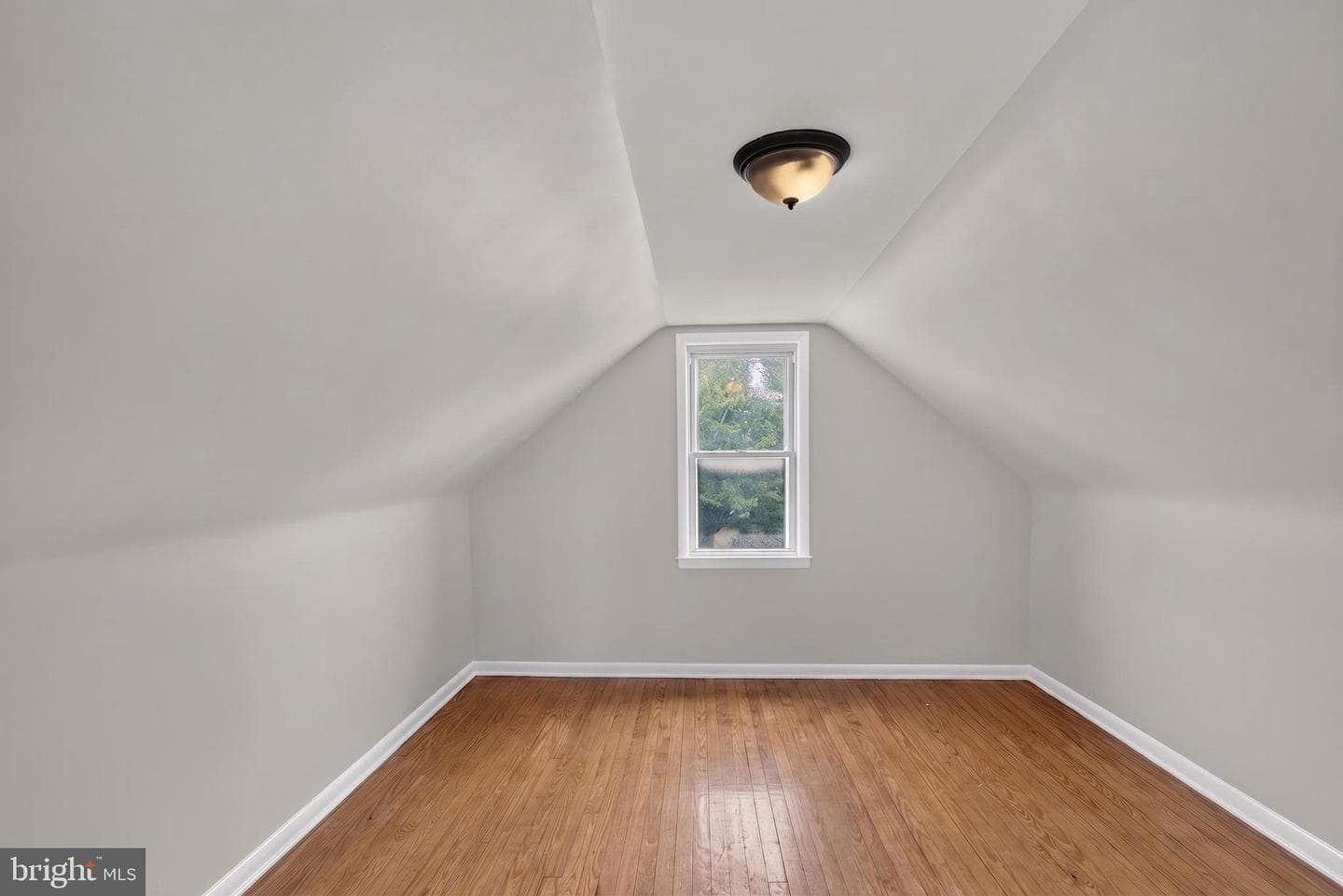 3016 5th Avenue photo 32