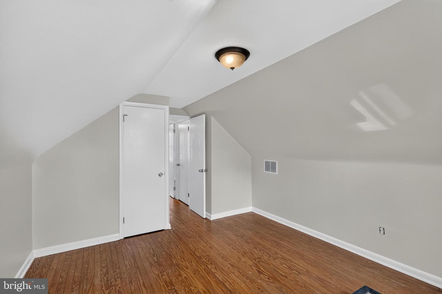 3016 5th Avenue photo 34