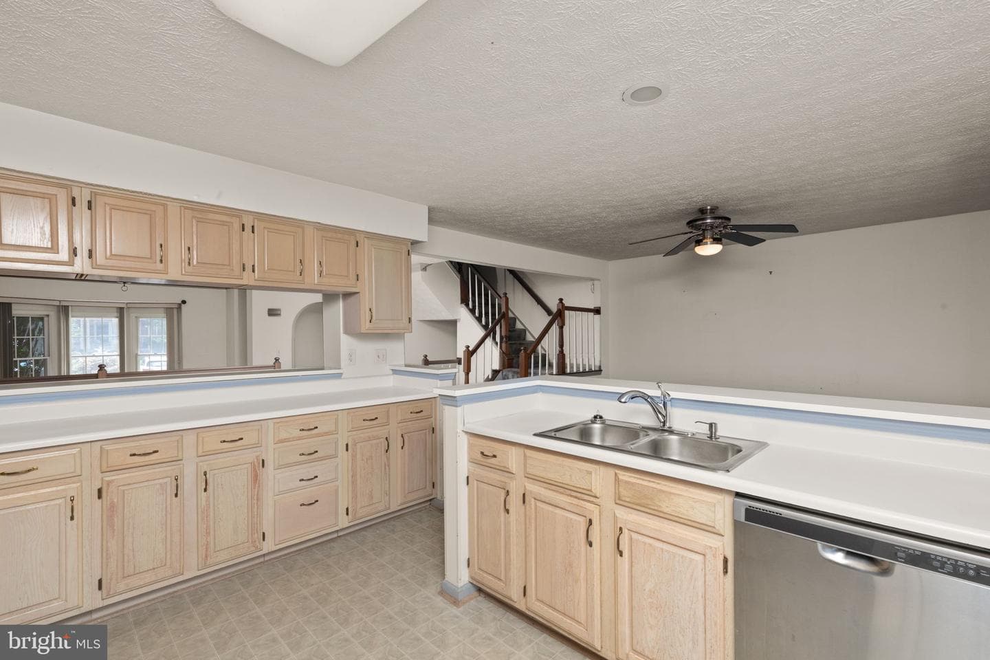 21 Willwood Court photo 13