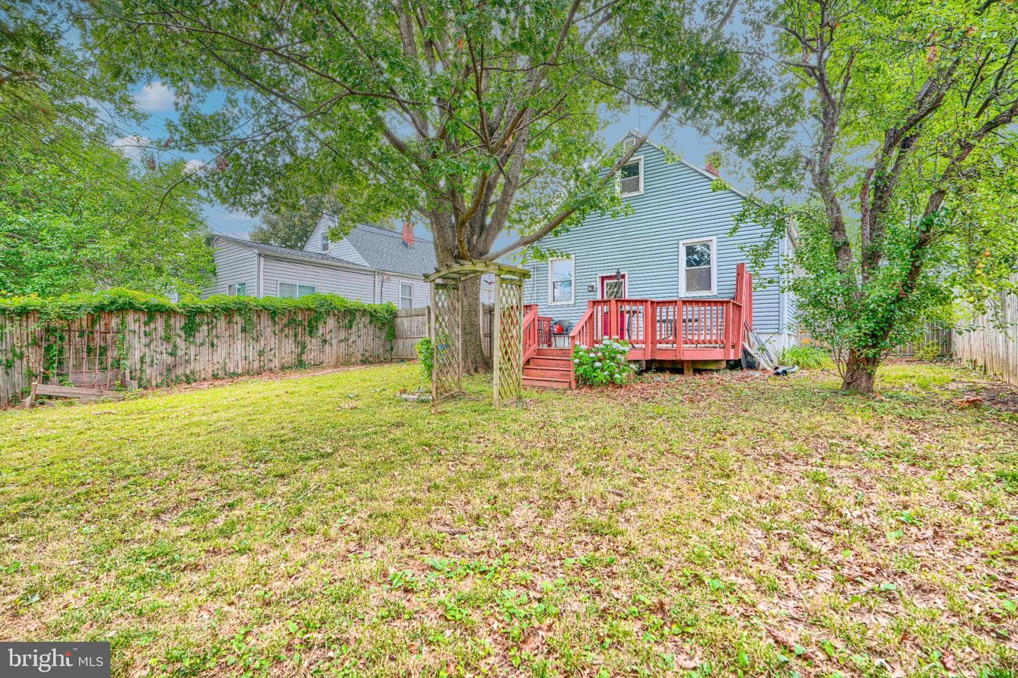 2511 Windsor Road photo 37