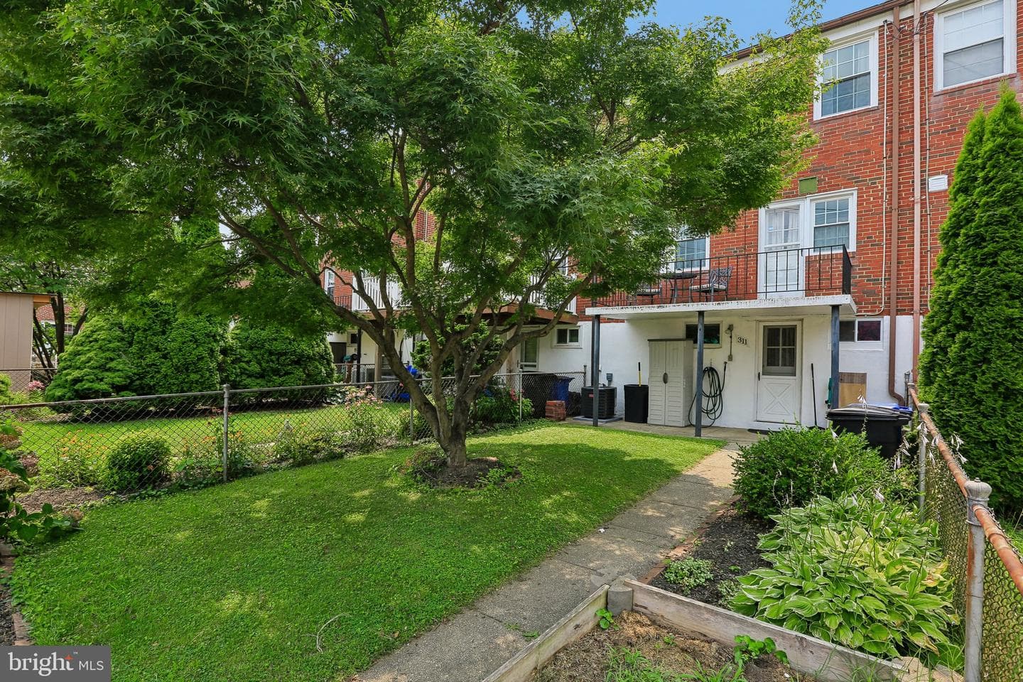 311 Greenlow Road photo 28