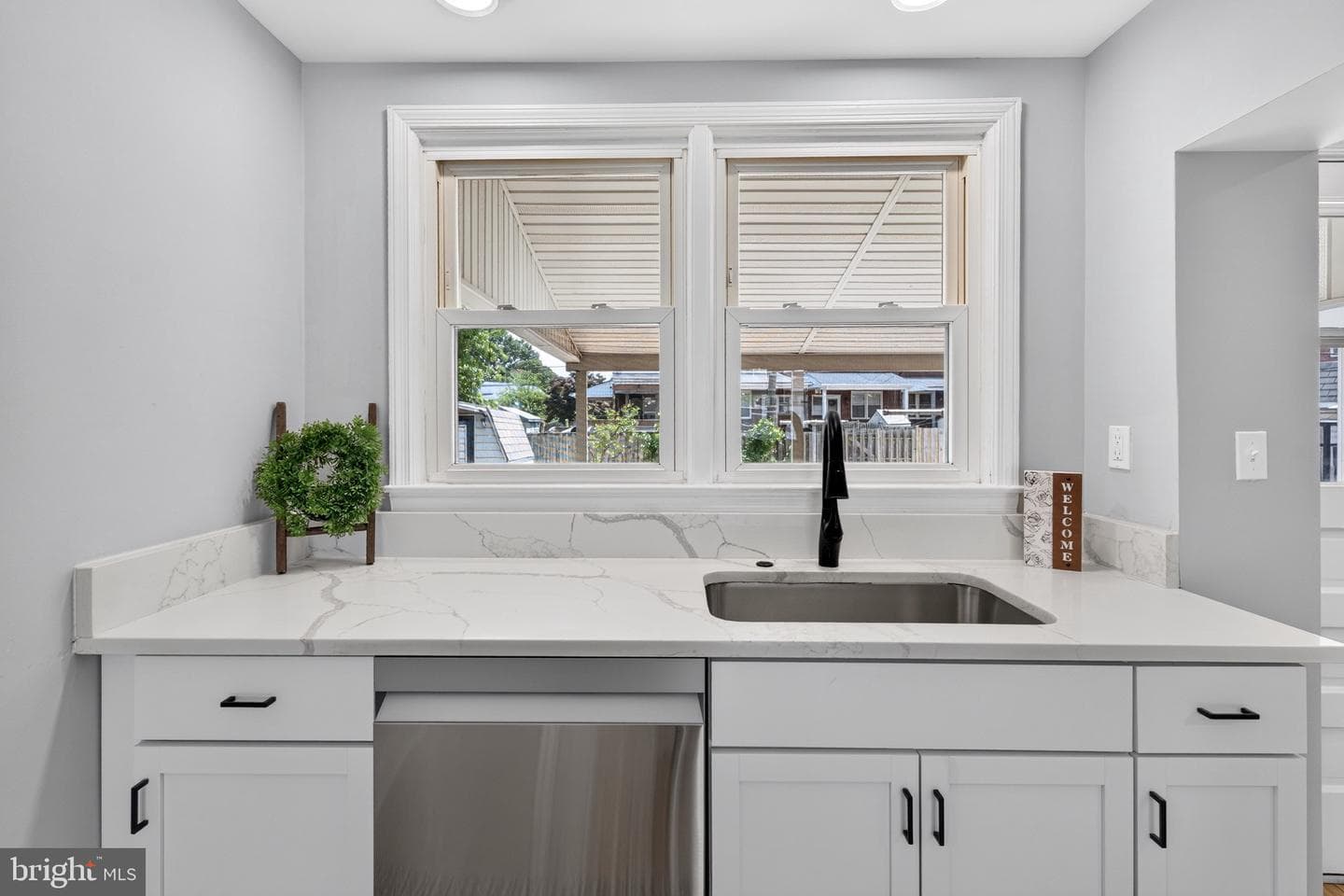 2916 Southbrook Road photo 10