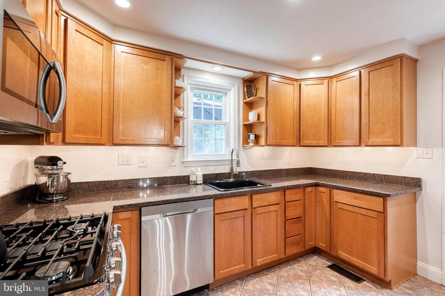 533 Brook Road photo 14