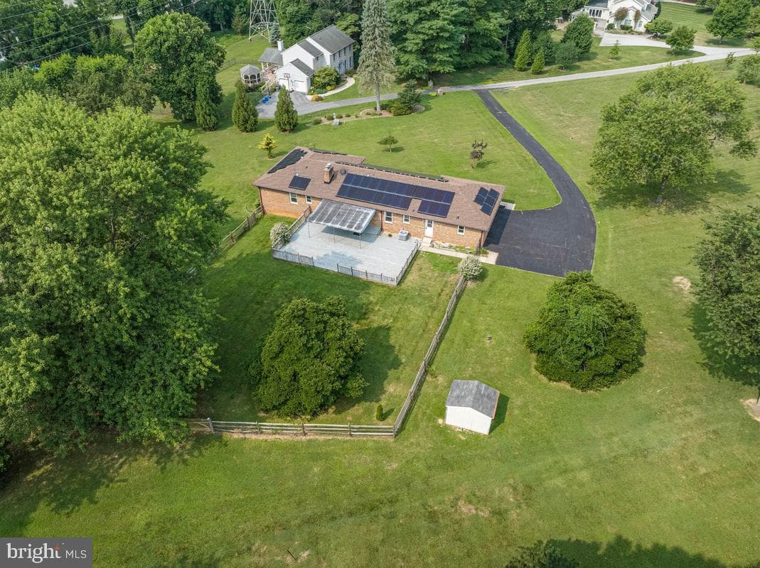 821 W Padonia Road photo 60