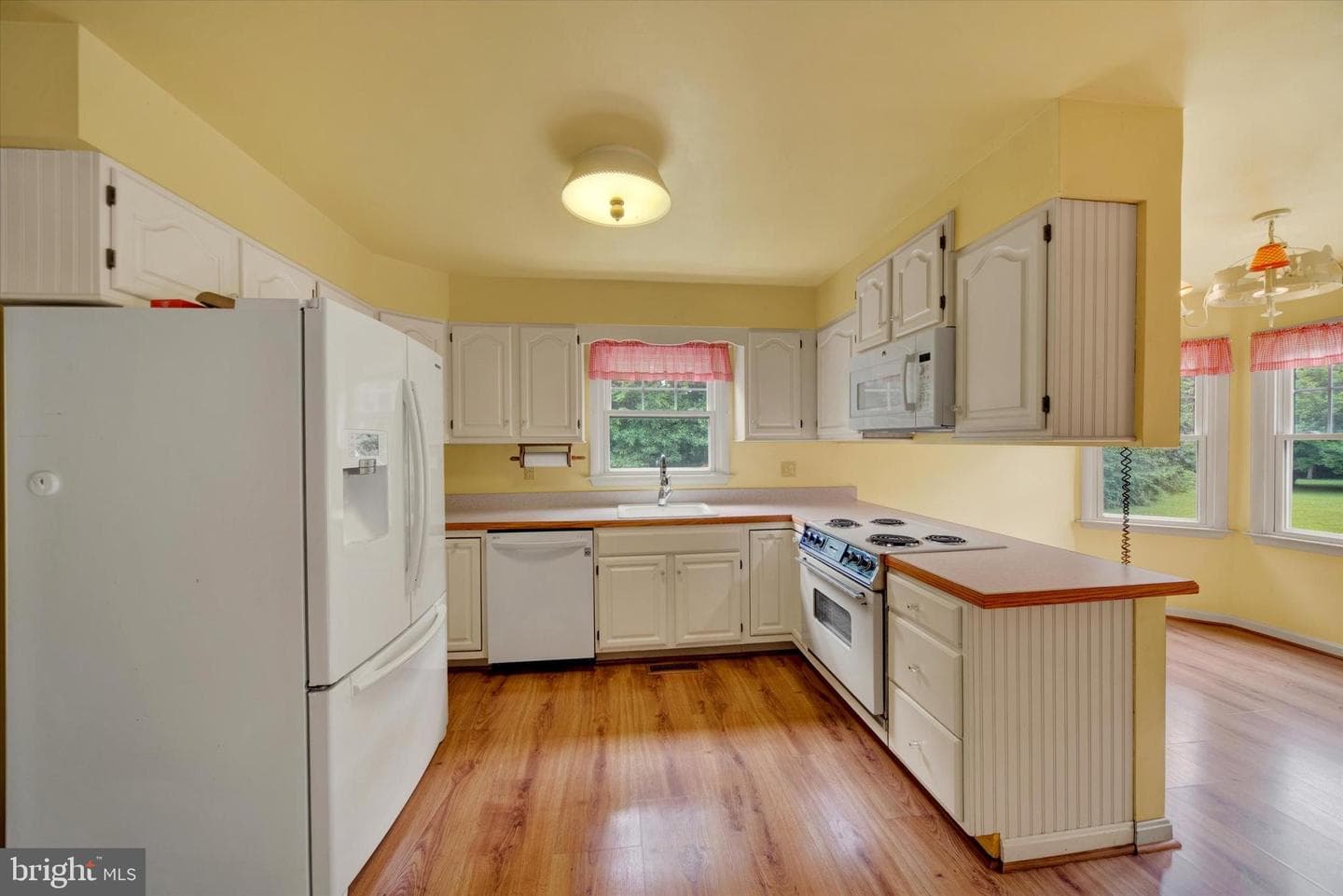12207 Merrywood Drive photo 10