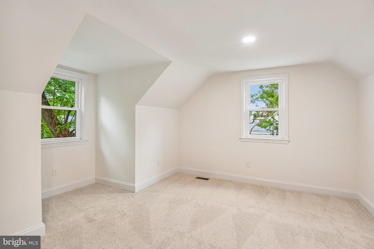 36 Wade Avenue photo 26