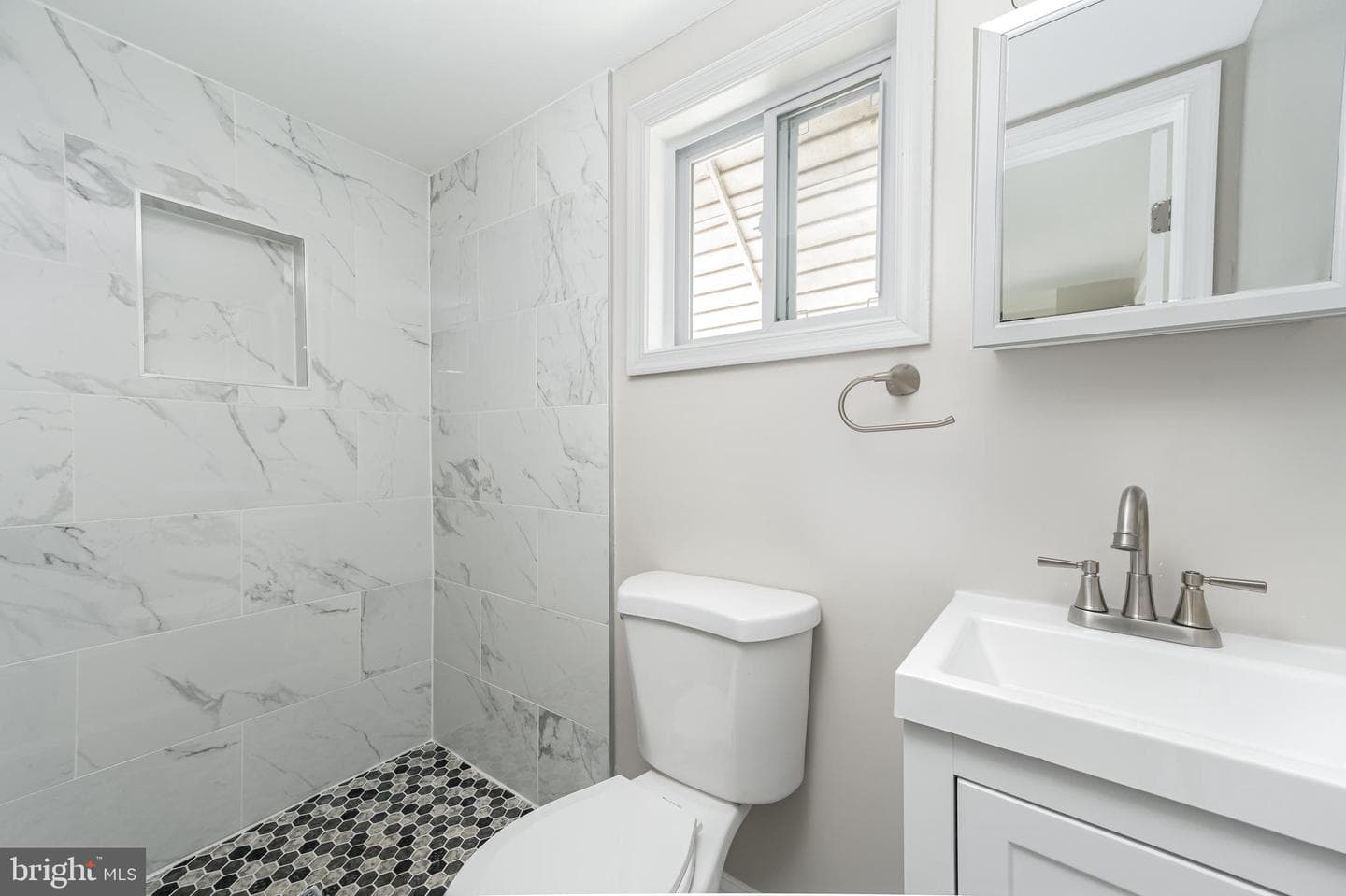 7923 Eastdale Road photo 25