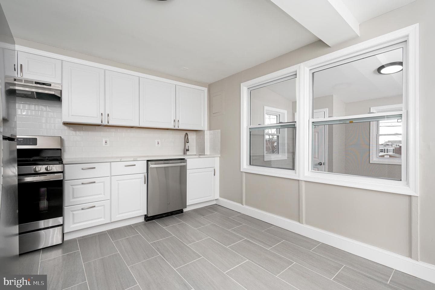 7923 Eastdale Road photo 9