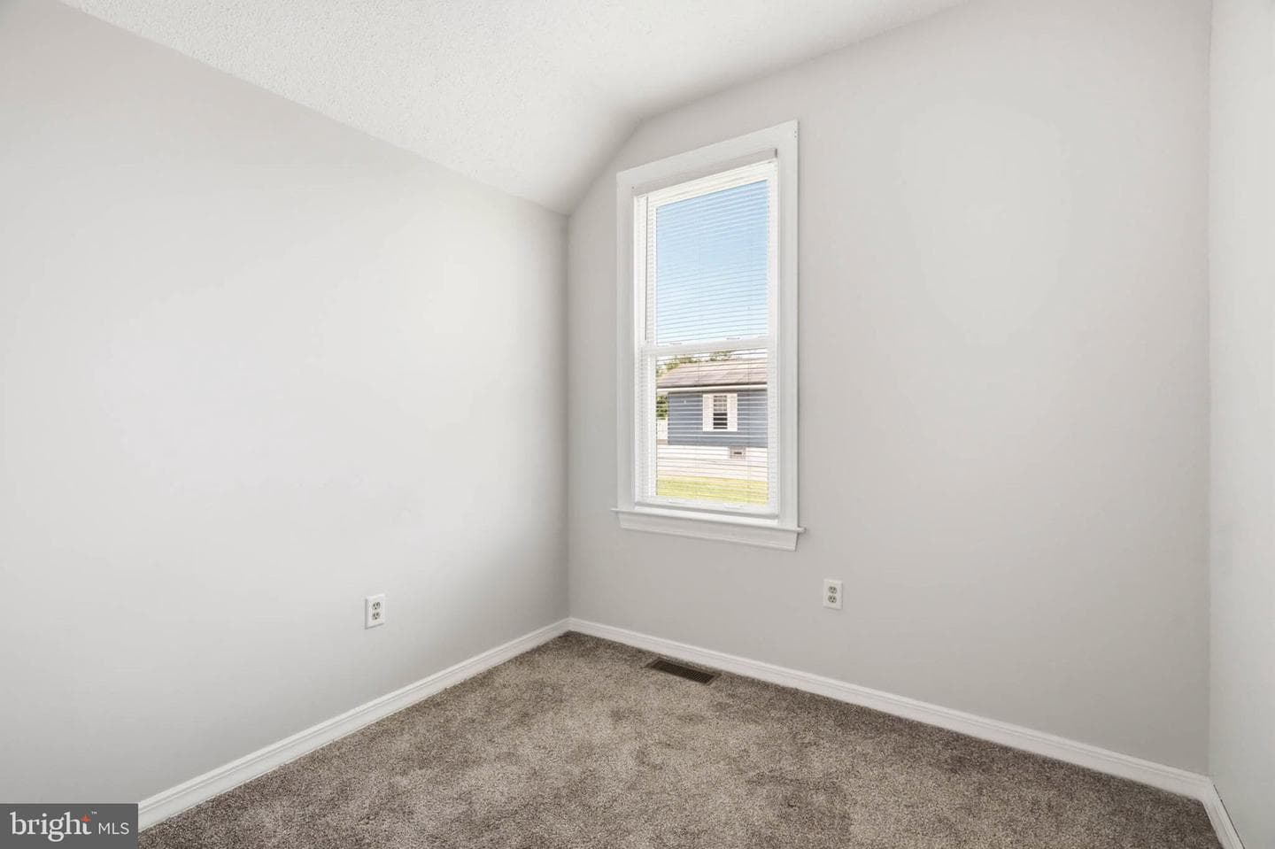 7322 Windsor Mill Road photo 26