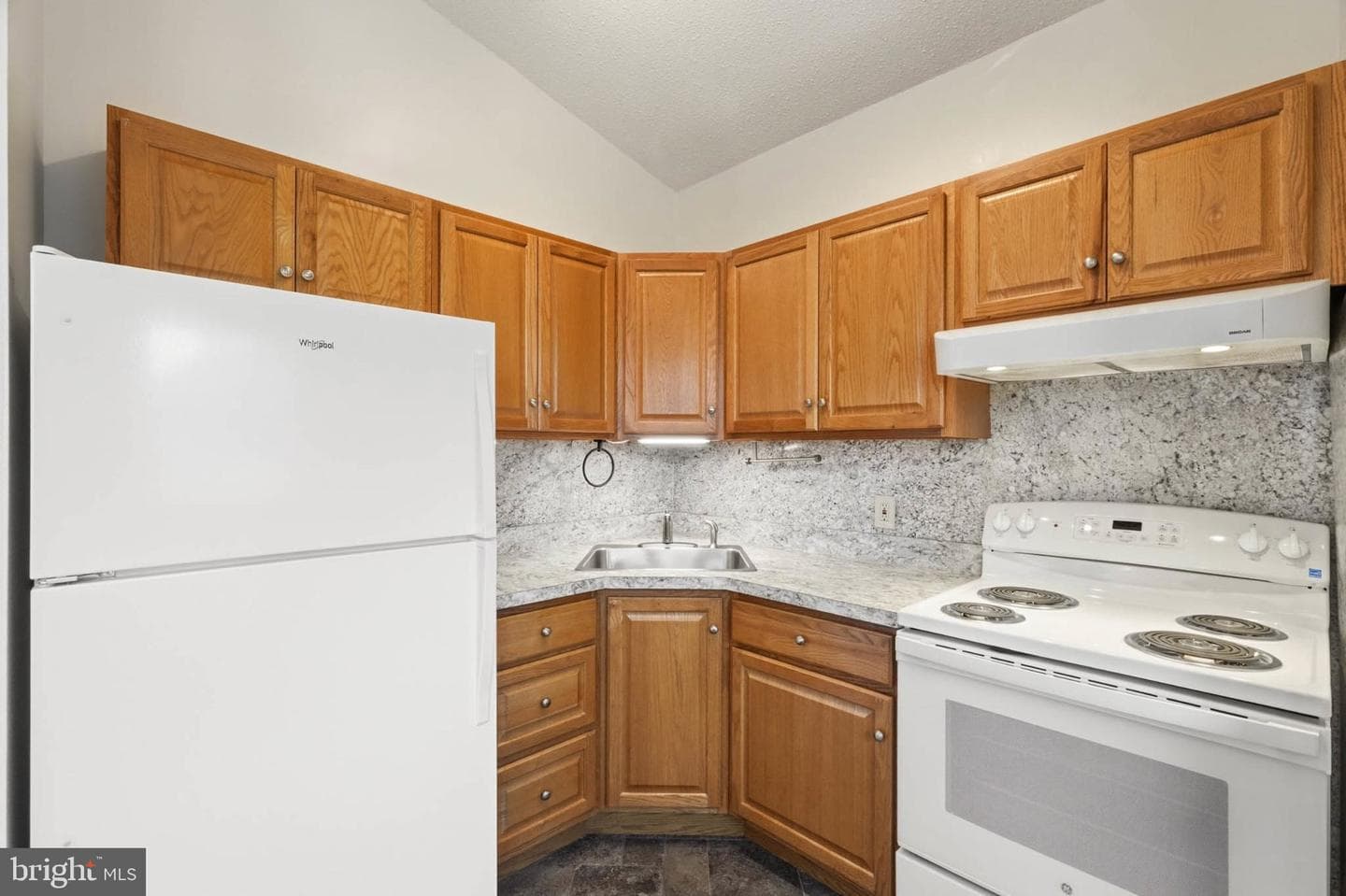 7322 Windsor Mill Road photo 7