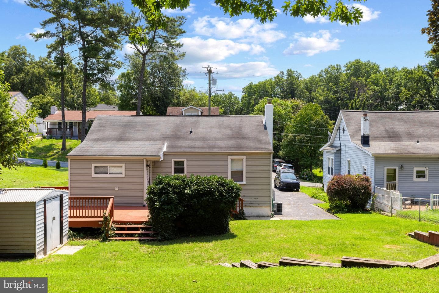 7508 Riddle Avenue photo 24