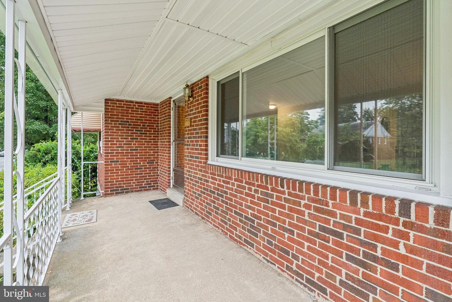 1713 Ranch Lane photo 3