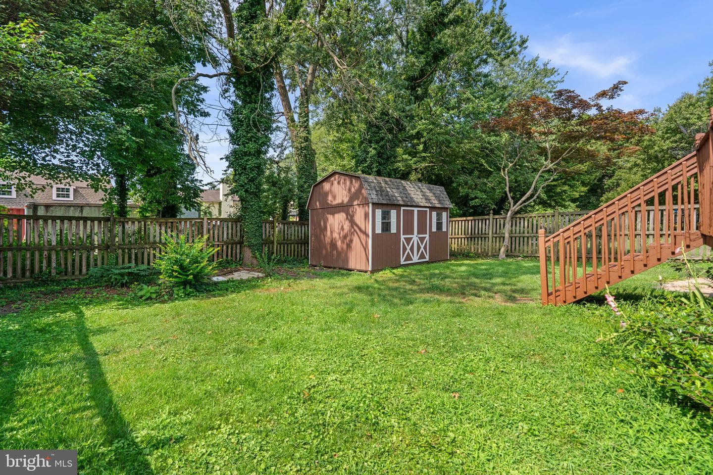 907 Woodsdale Road photo 34