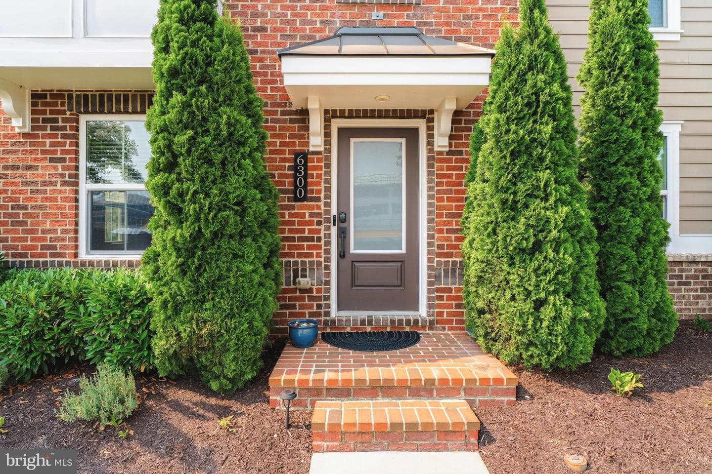 6300 Osterley Street photo 3