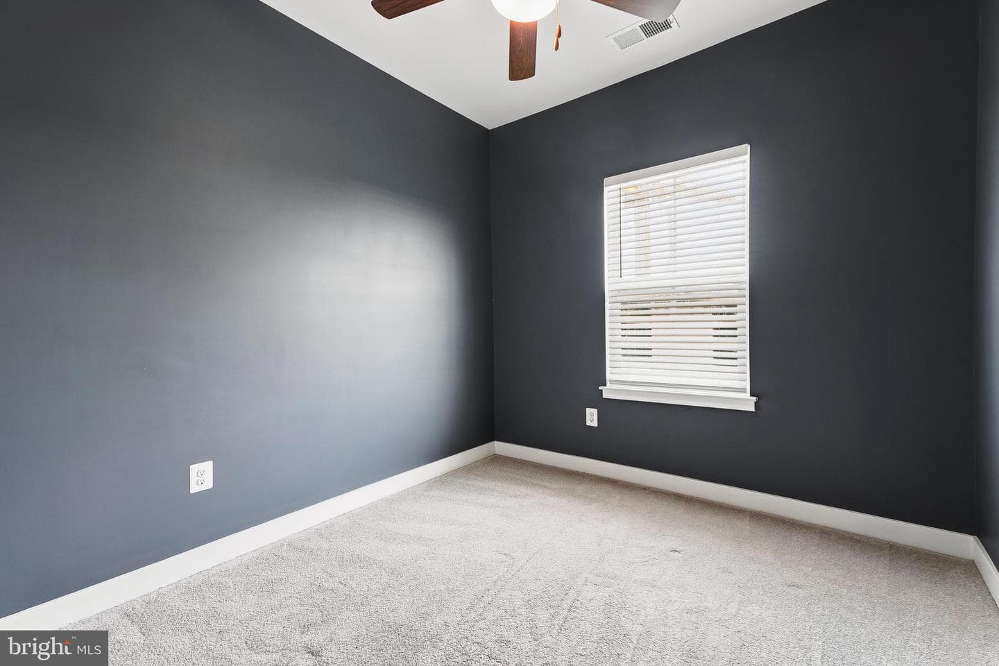 6300 Osterley Street photo 35