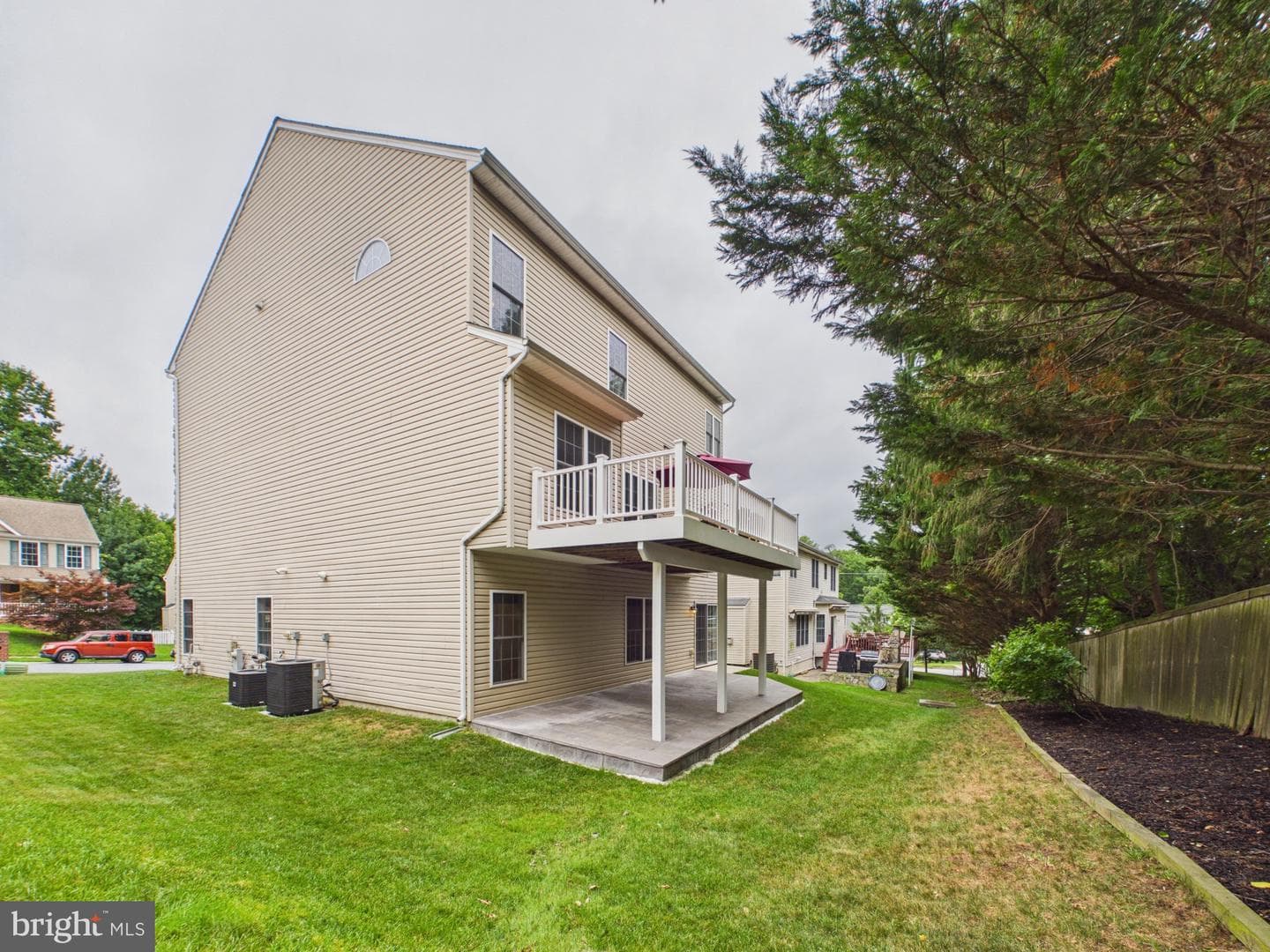 9411 Reservoir Hill Court photo 3