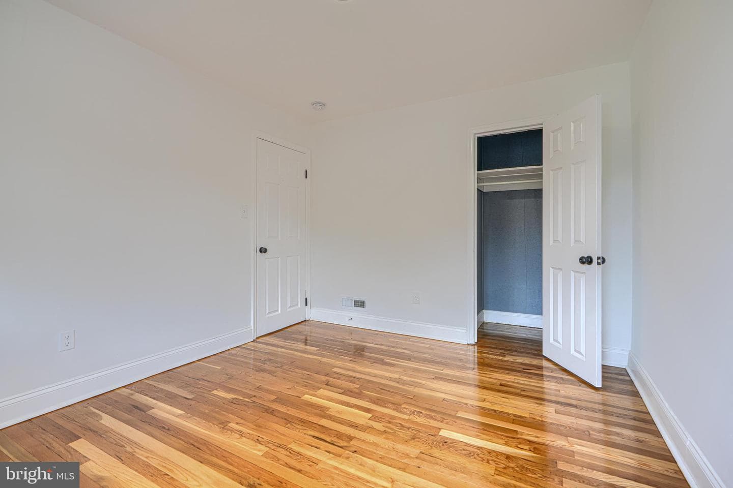 5 Cardinal Road photo 32