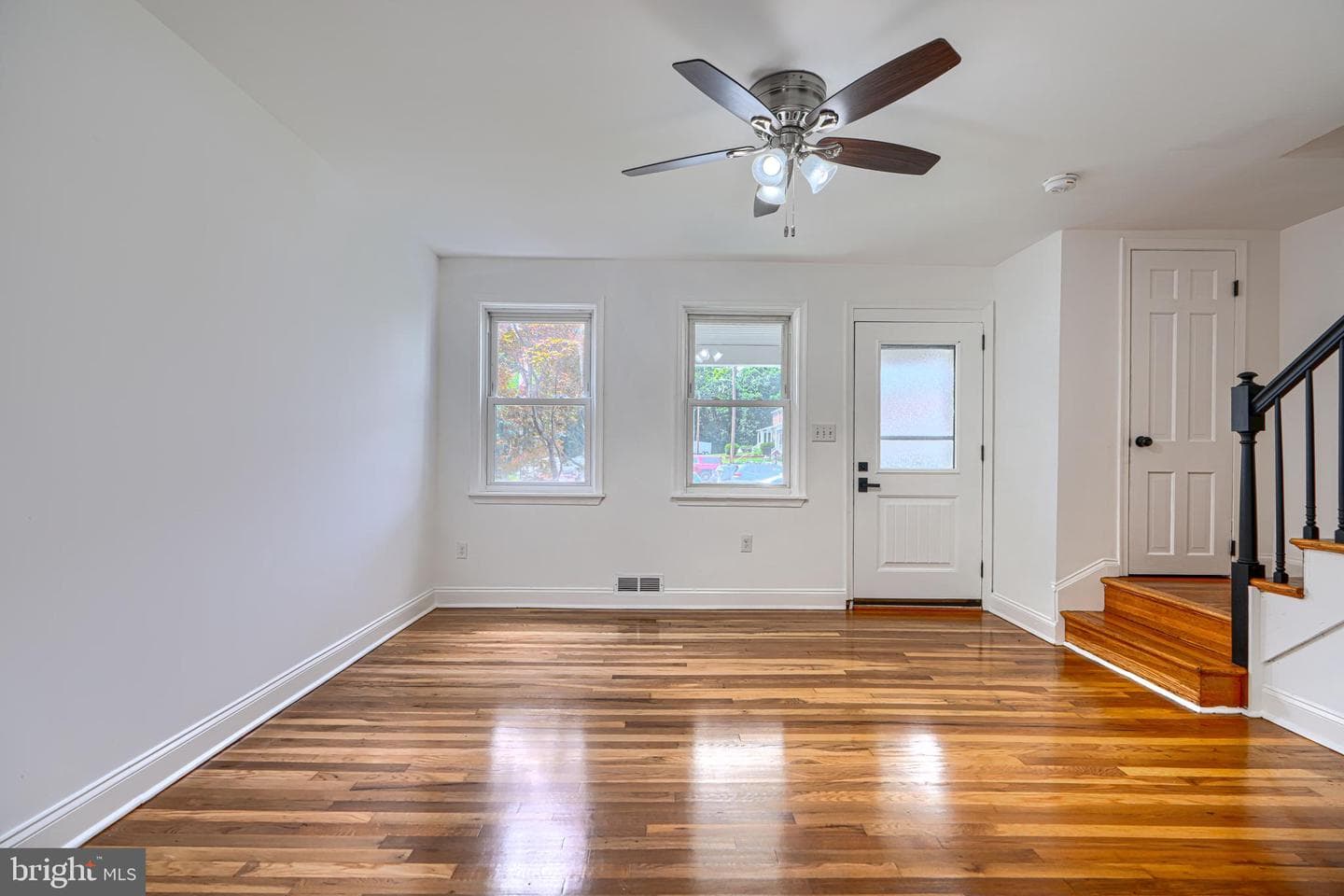 5 Cardinal Road photo 9