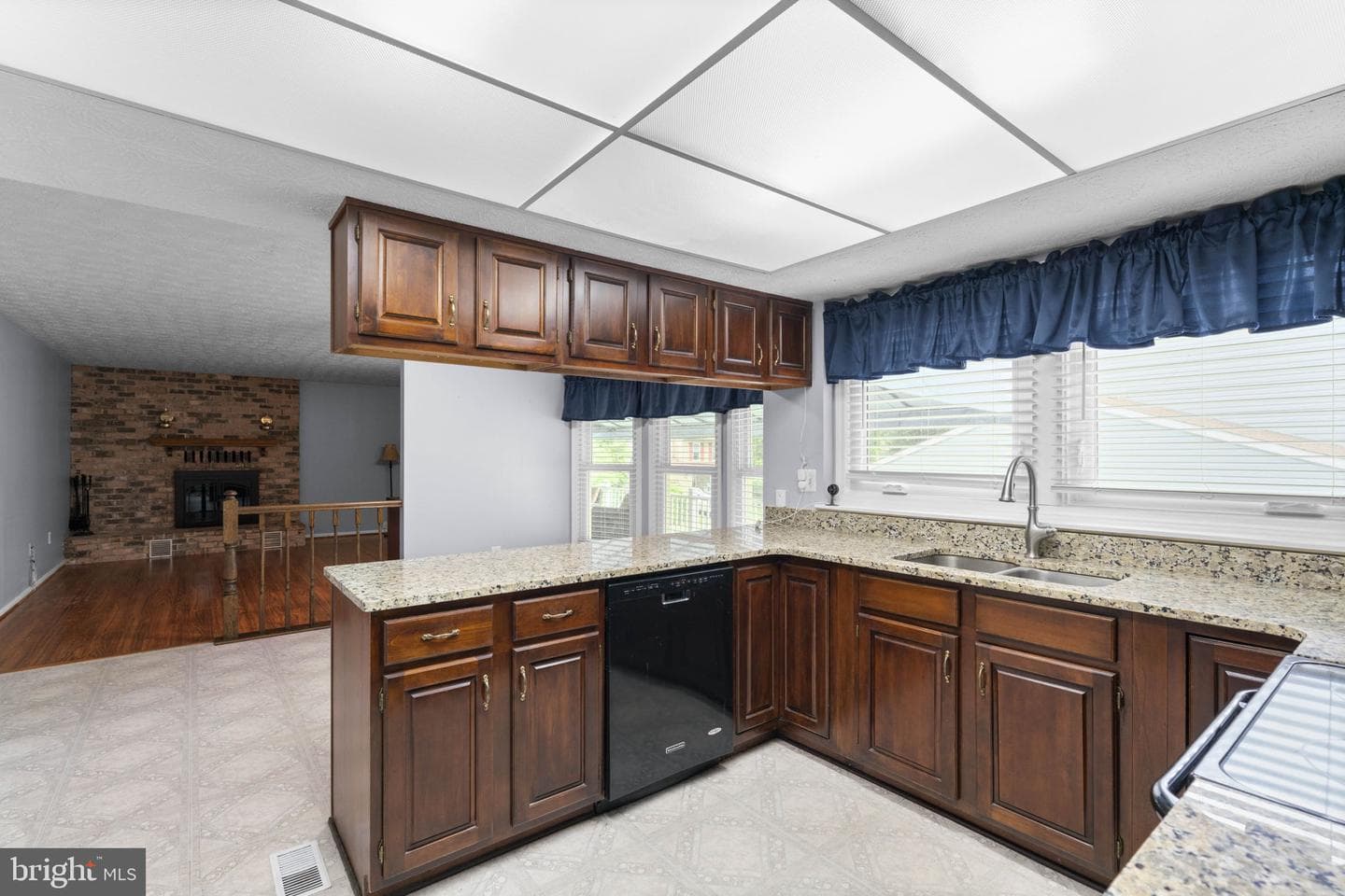 3503 Golden Rod Lane photo 12