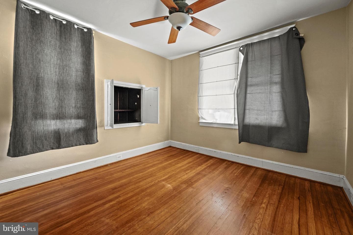 52 N Prospect Avenue N photo 11