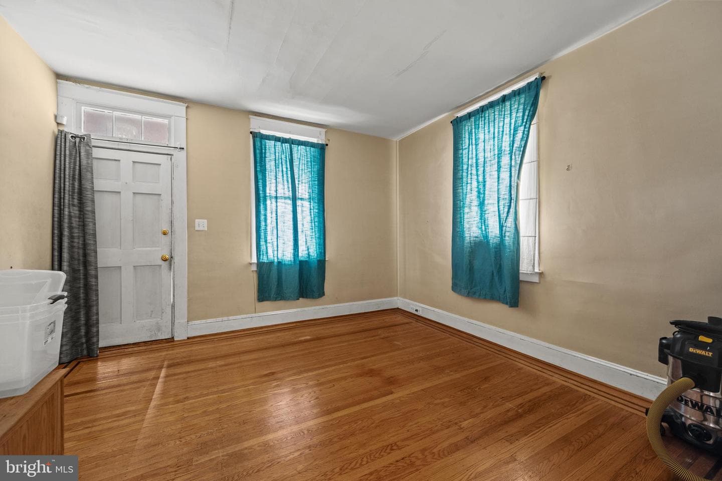 52 N Prospect Avenue N photo 3