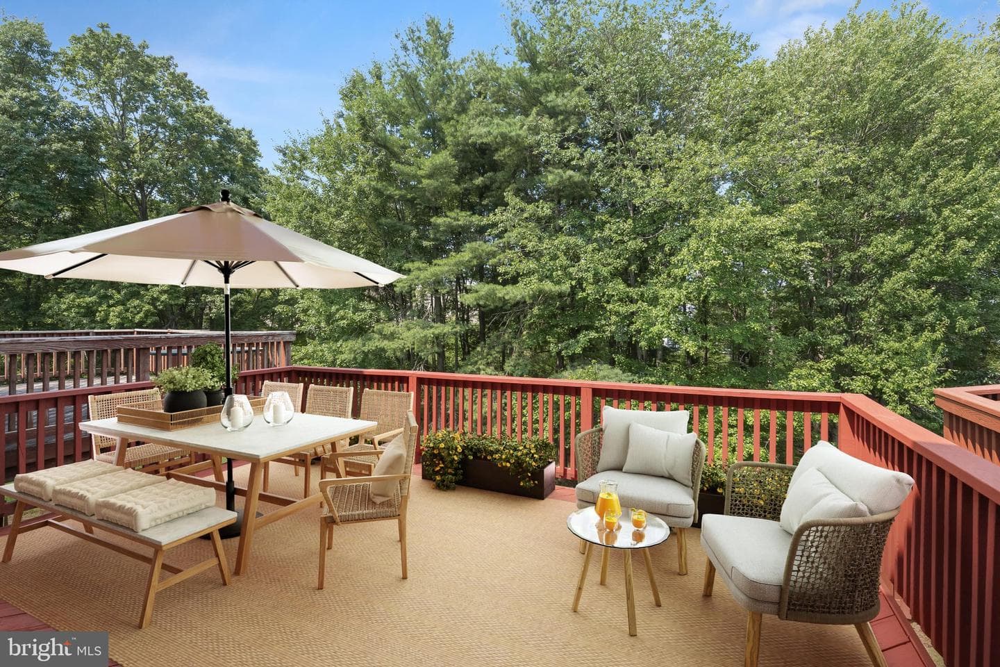 18 Hiddencreek Court photo 9